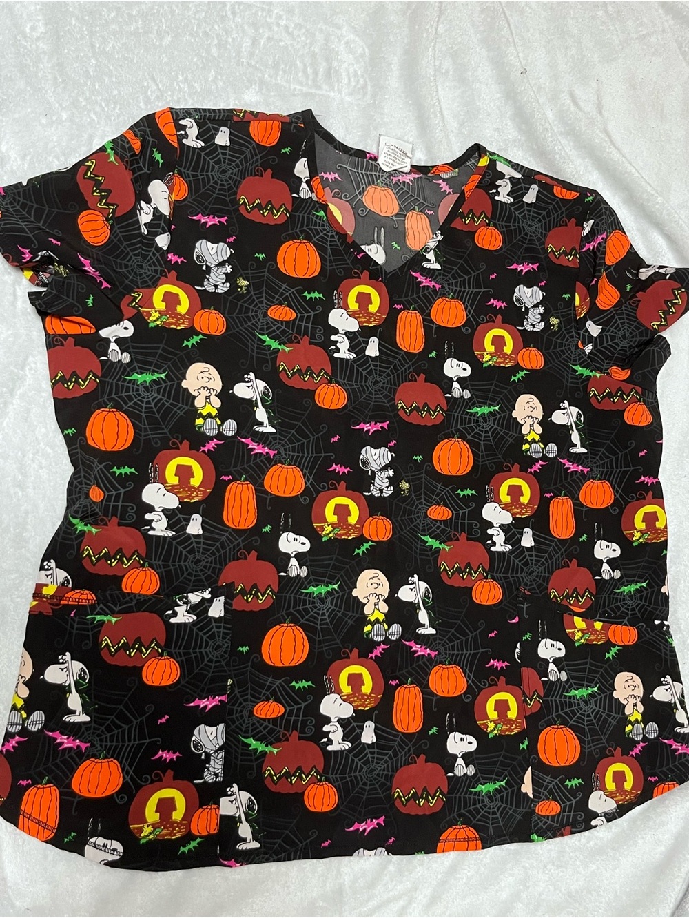 Peanuts Halloween scrub Top - Black & Orange Pumpkin Print